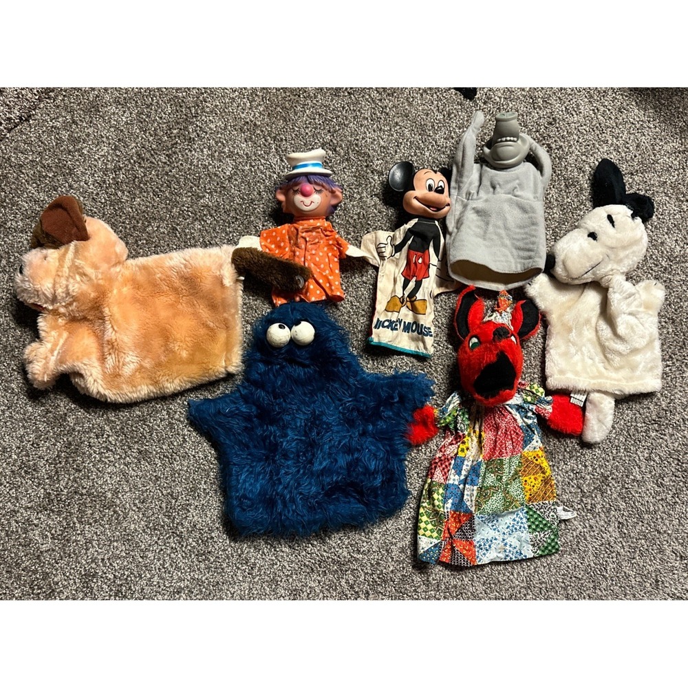 Vintage‎ Walt Disney Mickey Mouse Hand Puppet And 6 Other Hand Puppets Lot Of 7